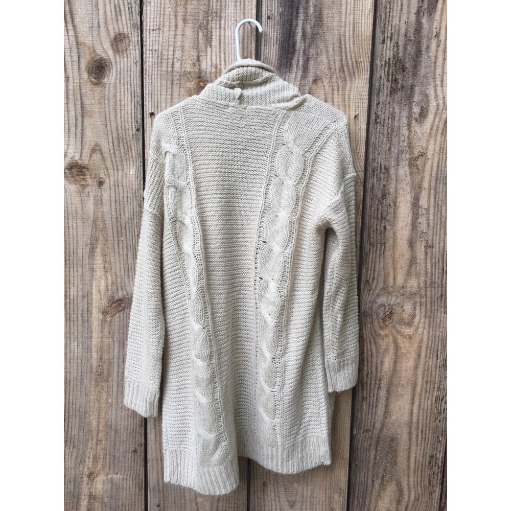 Cardigan - Picture 2 of 2